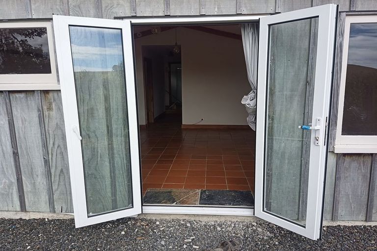 Photo of property in 364 Oneriri Road, Kaiwaka, 0573