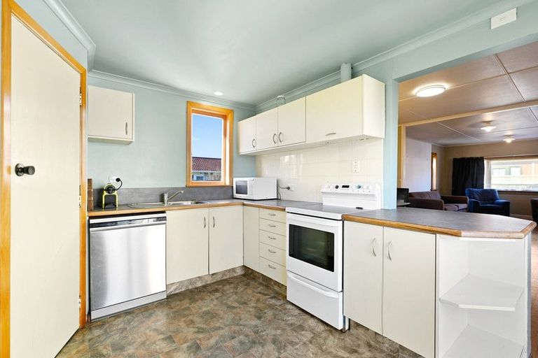 Photo of property in 12 Rata Street, Maeroa, Hamilton, 3200