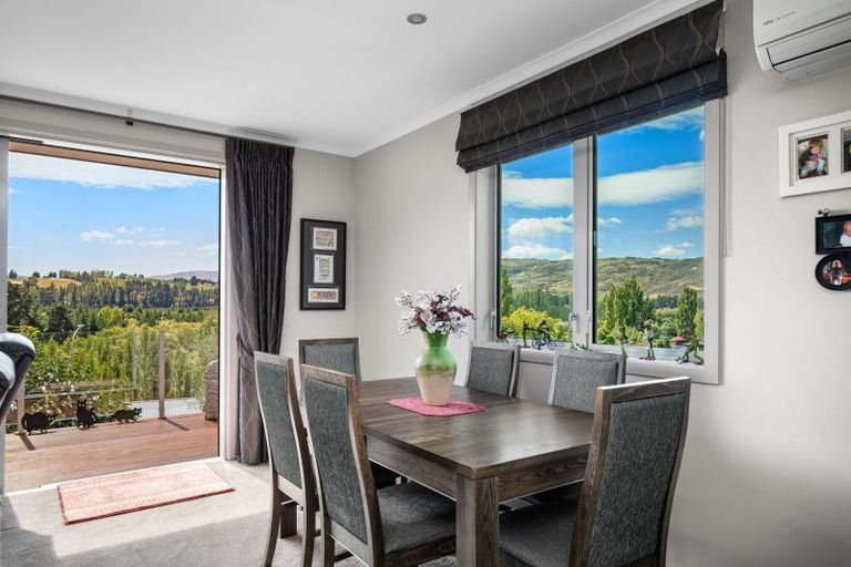 Photo of property in 9 Selkirk Street, Roxburgh, 9500