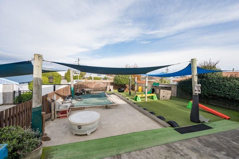 Photo of property in 112 Parkers Road, Tahunanui, Nelson, 7011