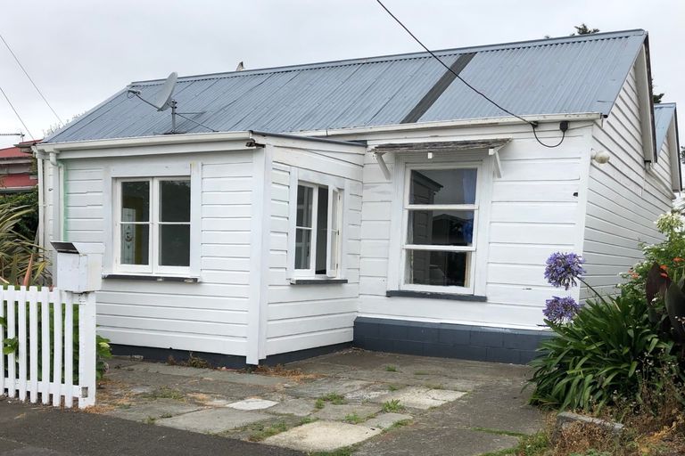 Photo of property in 17 Plymouth Street, Whanganui, 4500
