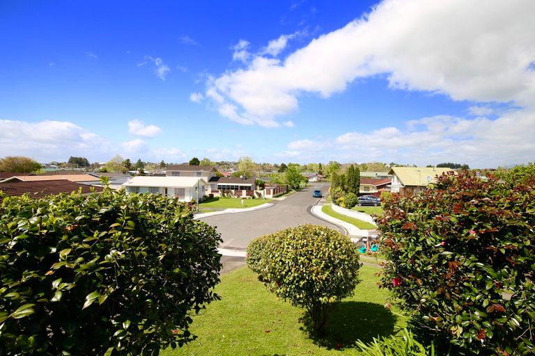 Photo of property in 15 Montana Place, Dinsdale, Hamilton, 3204