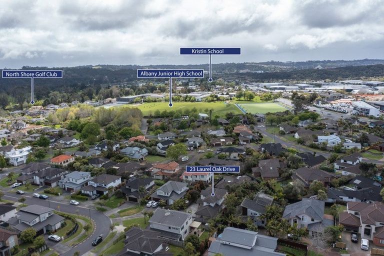 Photo of property in 23 Laurel Oak Drive, Schnapper Rock, Auckland, 0632