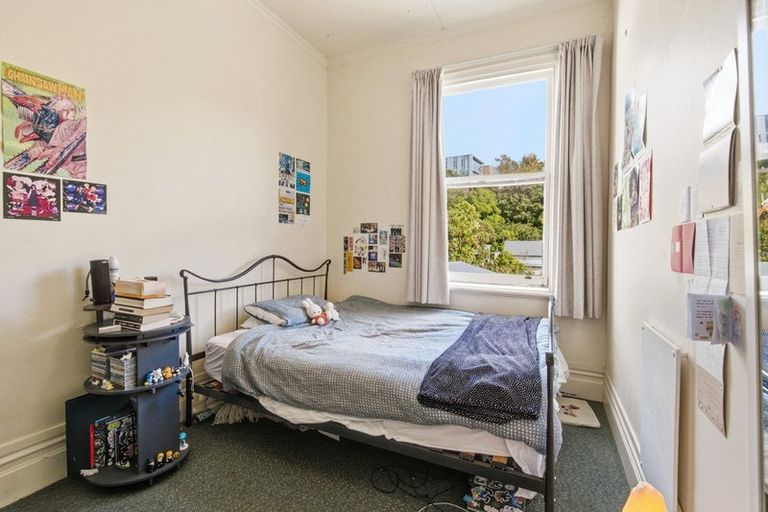 Photo of property in 72-76 Tasman Street, Mount Cook, Wellington, 6021