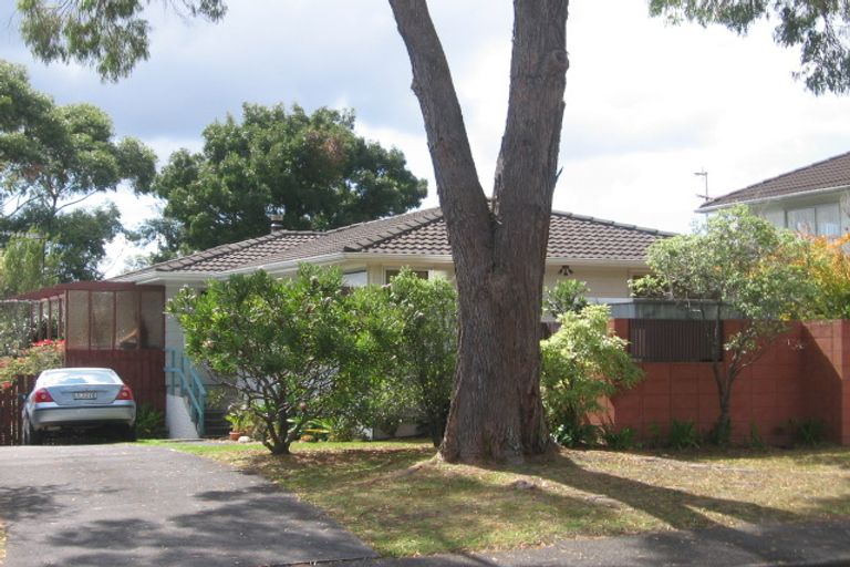 Photo of property in 3 The Grove, Titirangi, Auckland, 0604