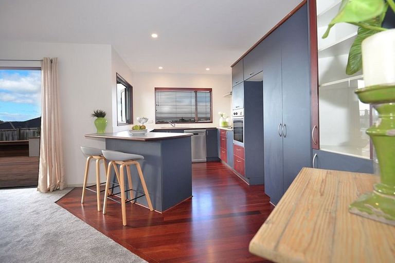 Photo of property in 47 Richfield Crescent, Westgate, Auckland, 0614