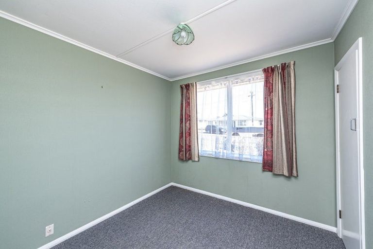 Photo of property in 5 Murch Place, Tawhero, Whanganui, 4500