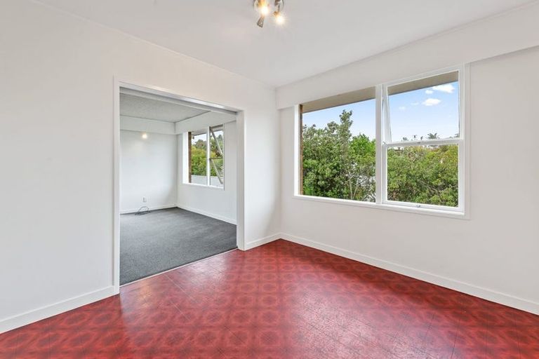 Photo of property in 25 Pah Road, Papatoetoe, Auckland, 2025