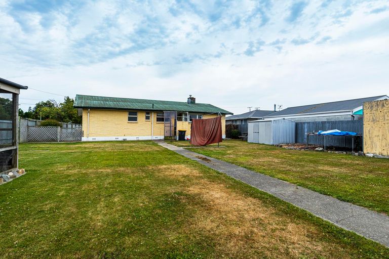 Photo of property in 46 Richard Pearse Drive, Temuka, 7920