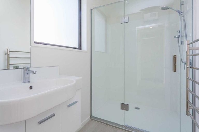 Photo of property in 2/139 Stanmore Road, Linwood, Christchurch, 8011