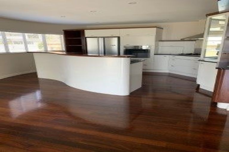 Photo of property in 2/17a William Street, Takapuna, Auckland, 0622