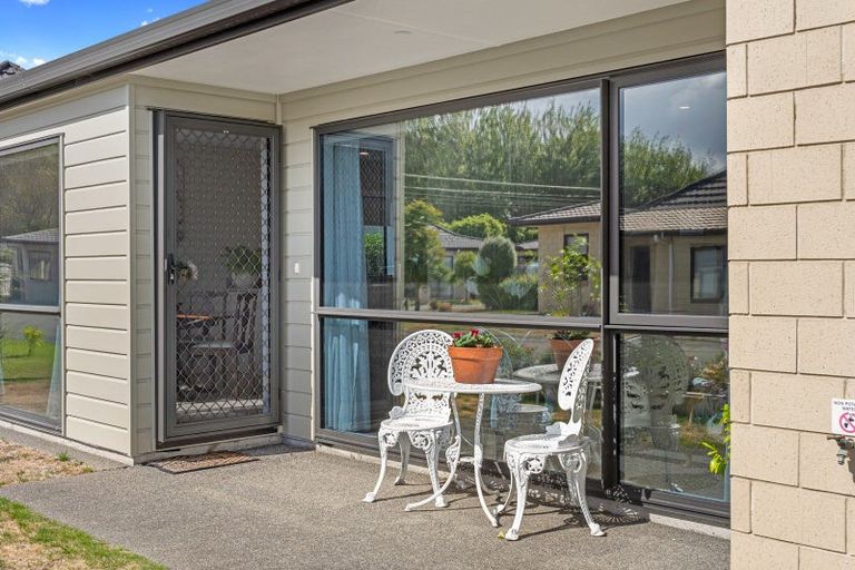 Photo of property in Georgia Estate, 41/3 Georgia Grove, Paraparaumu, 5032