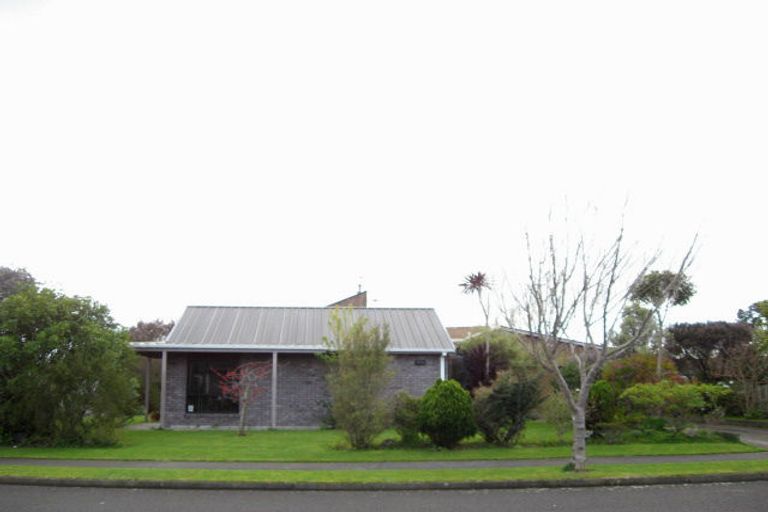 Photo of property in 1 Webb Avenue, Levin, 5510