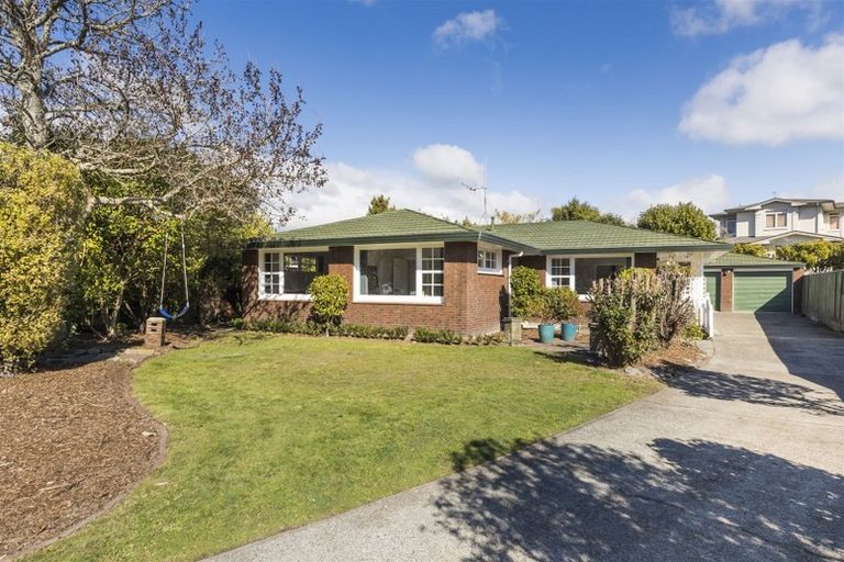 Photo of property in 23 Redwood Grove, Hokowhitu, Palmerston North, 4410