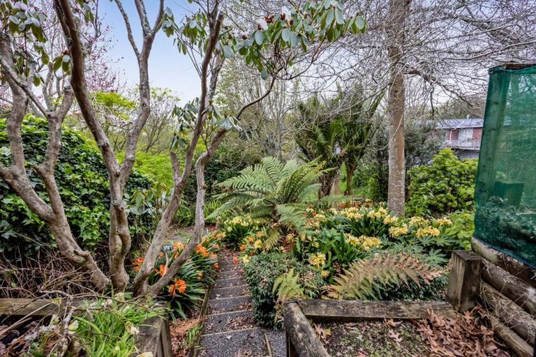 Photo of property in 54 Karina Road, Merrilands, New Plymouth, 4312