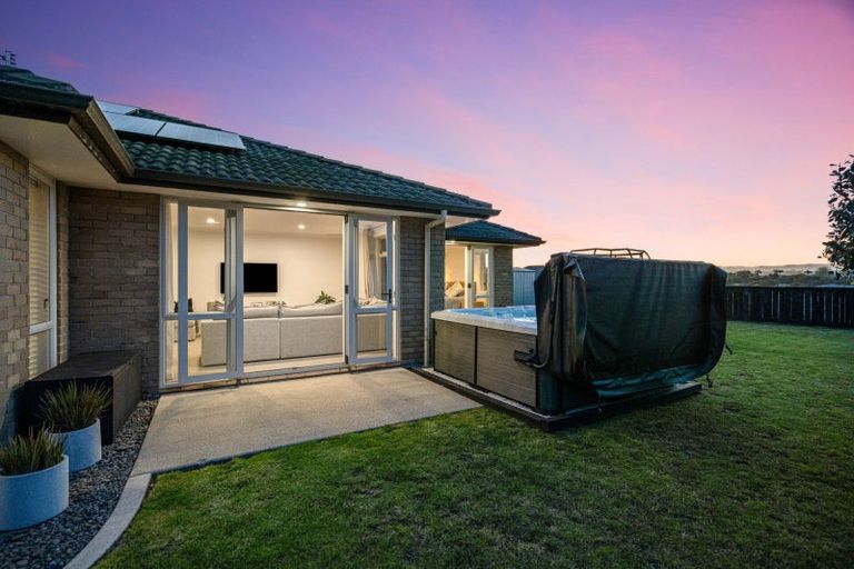 Photo of property in 44 Kakapo Place, Pyes Pa, Tauranga, 3112