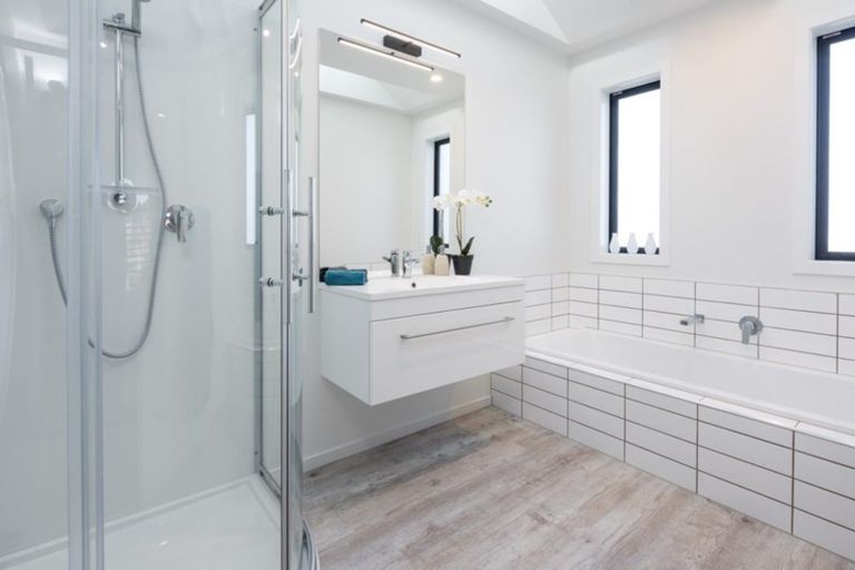 Photo of property in 14 Spitfire Drive, Burleigh, Blenheim, 7201