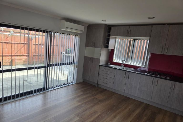 Photo of property in 28a Prangley Avenue, Mangere, Auckland, 2022