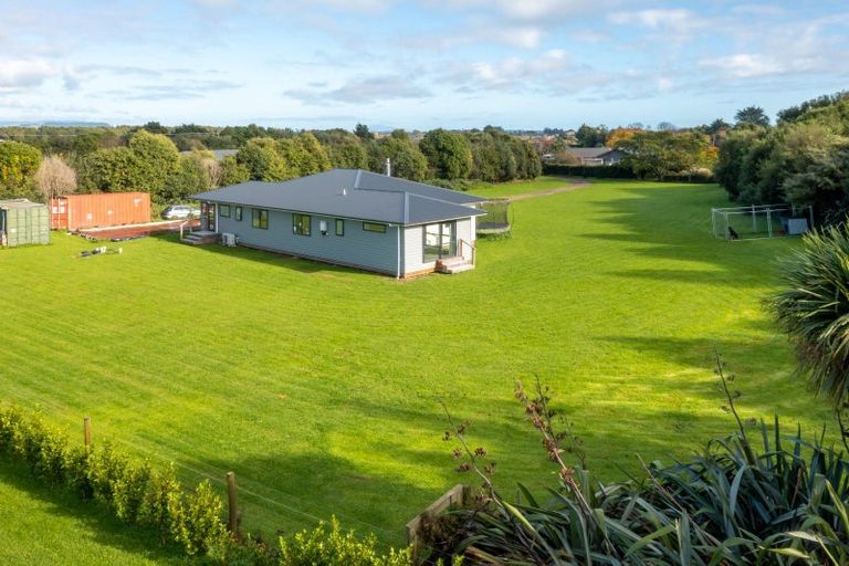 Photo of property in 12 Faydon Close, Ohau, Levin, 5570