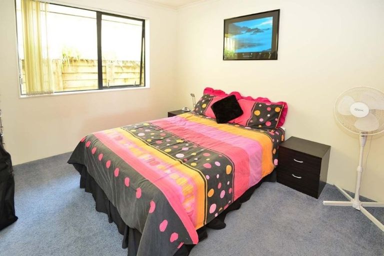 Photo of property in 10 Careen Grove, Gulf Harbour, Whangaparaoa, 0930