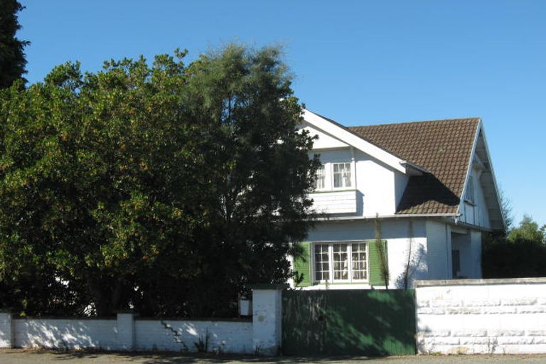 Photo of property in 17 Rhodes Street, Waimate, 7924