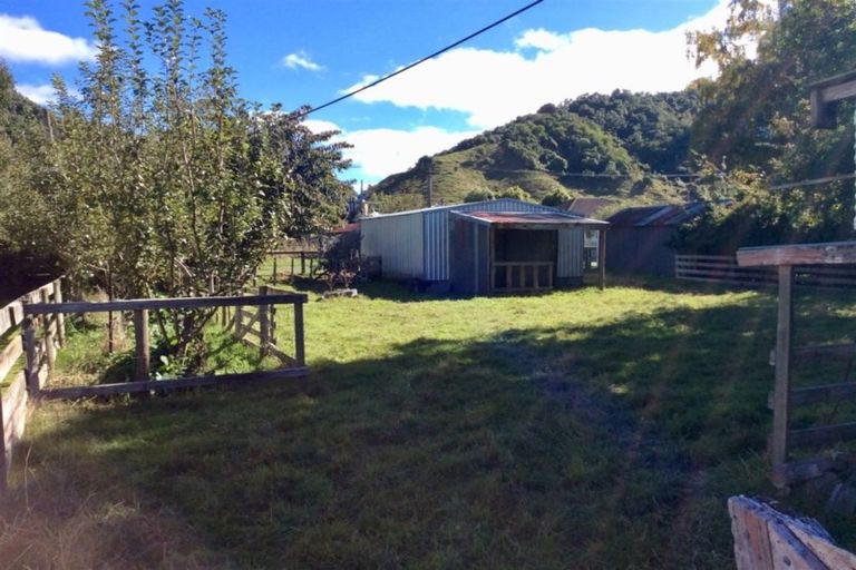 Photo of property in 13 Koraenui Street, Mangaweka, 4797