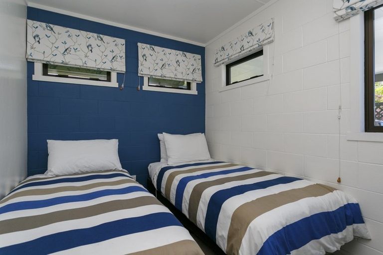 Photo of property in 25 Harvey Street, Waipahihi, Taupo, 3330