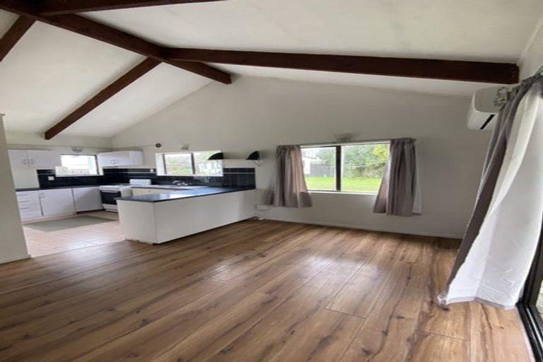 Photo of property in 1/29 Kakapo Place, Papatoetoe, Auckland, 2025