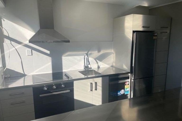 Photo of property in 4 Raroa Road, Kelburn, Wellington, 6012