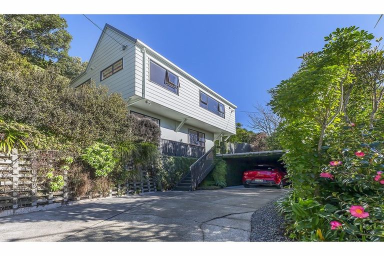 Photo of property in 133 Ironside Road, Johnsonville, Wellington, 6037