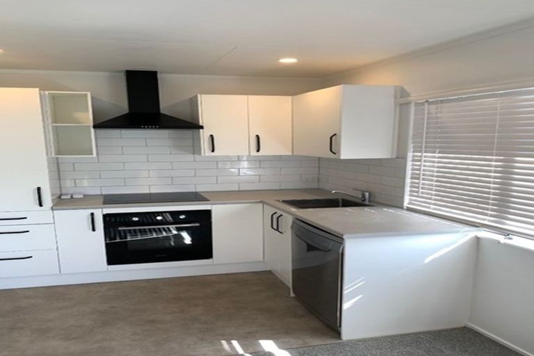 Photo of property in 59/3 Lanark Crescent, Tamatea, Napier, 4112