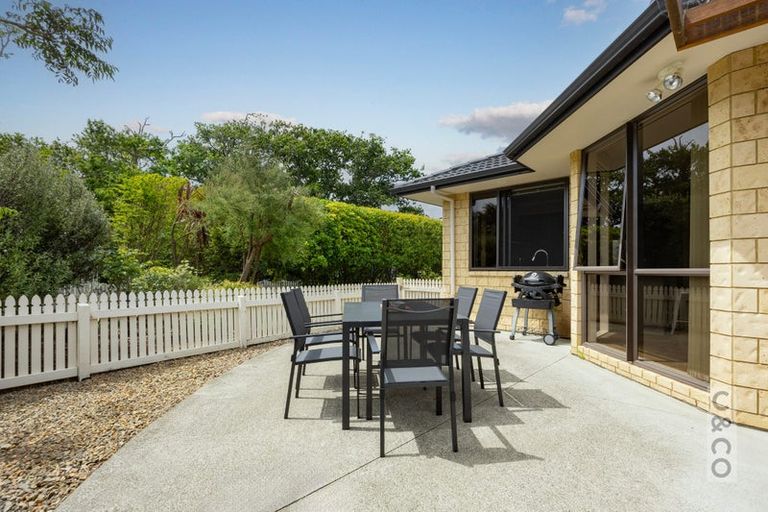 Photo of property in 2 Orchard Lane, Huapai, Kumeu, 0810
