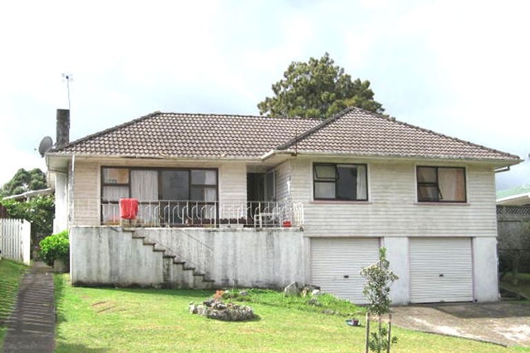 Photo of property in 71 Glendene Avenue, Glendene, Auckland, 0602