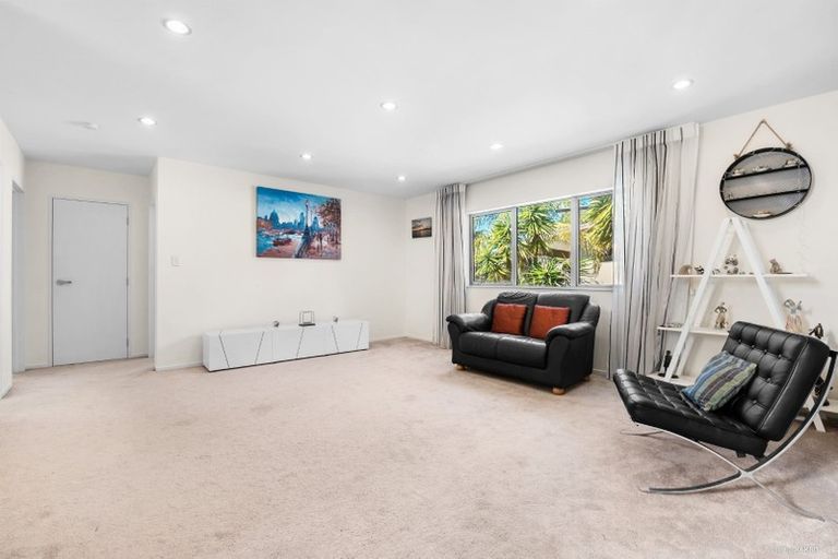 Photo of property in 76b Glamorgan Drive, Torbay, Auckland, 0630