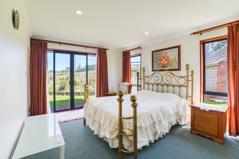 Photo of property in 260 State Highway 16, Kumeu, 0892