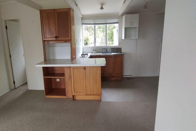 Photo of property in 1971 East Coast Road, Stillwater, Silverdale, 0993