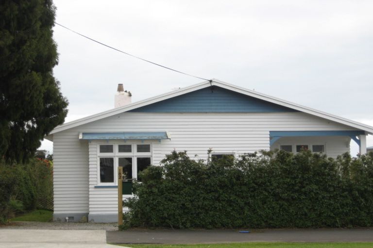 Photo of property in 182 Tukapa Street, Westown, New Plymouth, 4310