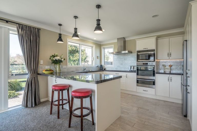 Photo of property in 82 Benn Road, Cambridge, 3495