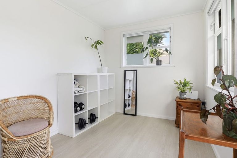 Photo of property in 96 Thames Road, Paeroa, 3600