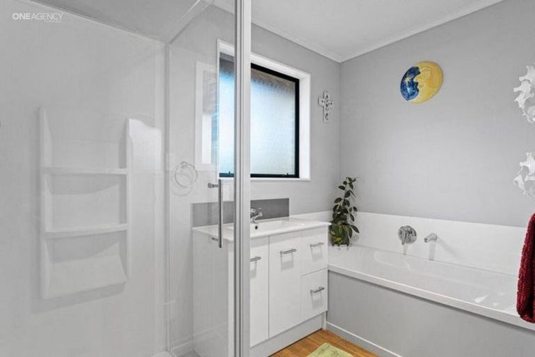 Photo of property in 16 Matthews Street, Kaiapoi, 7630