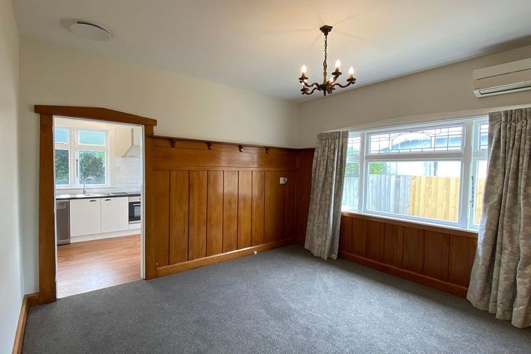 Photo of property in 8 Walsall Street, Addington, Christchurch, 8024