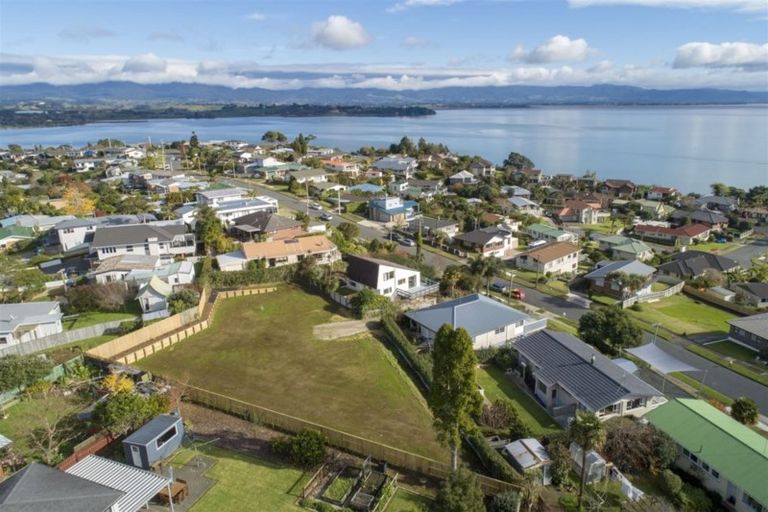 Photo of property in 11 Vivian Drive, Omokoroa, 3114