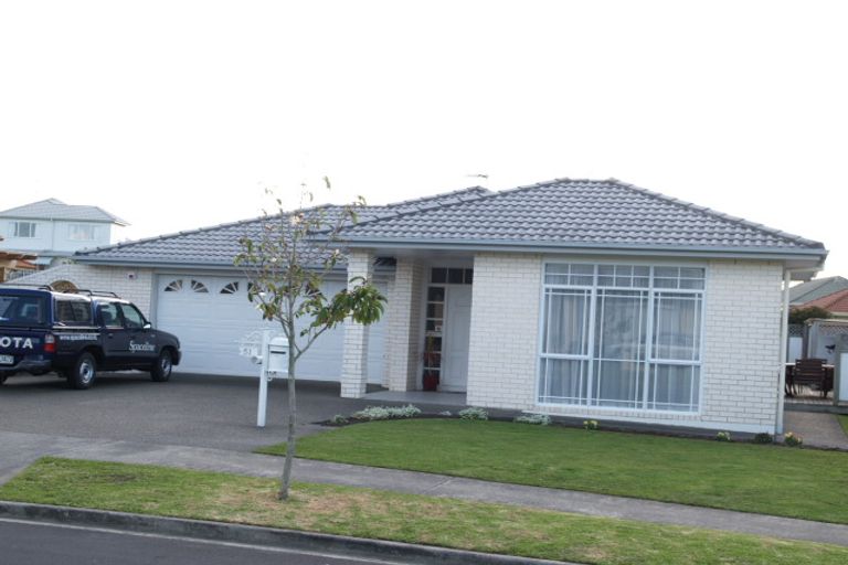Photo of property in 51 Cantora Avenue, Northpark, Auckland, 2013