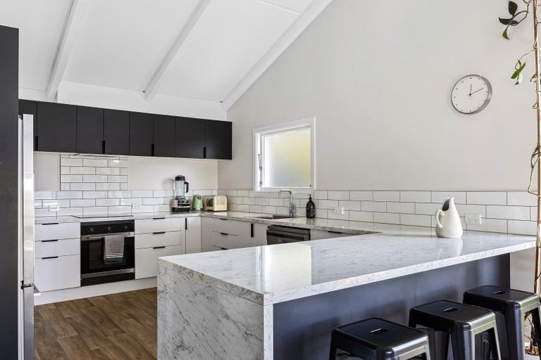 Photo of property in 23 Whareora Terrace, Cashmere, Christchurch, 8022