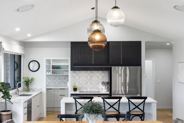 Photo of property in 21 Delta Way, Te Kowhai, Hamilton, 3288