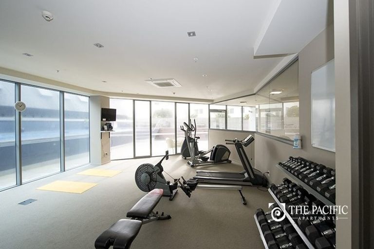 Photo of property in 33/8 Maunganui Road, Mount Maunganui, 3116