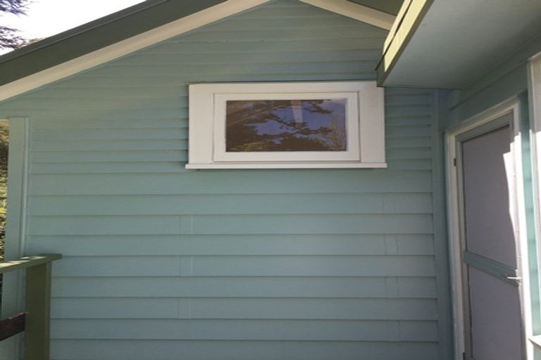 Photo of property in 148 Lonely Track Road, Redvale, Auckland, 0632