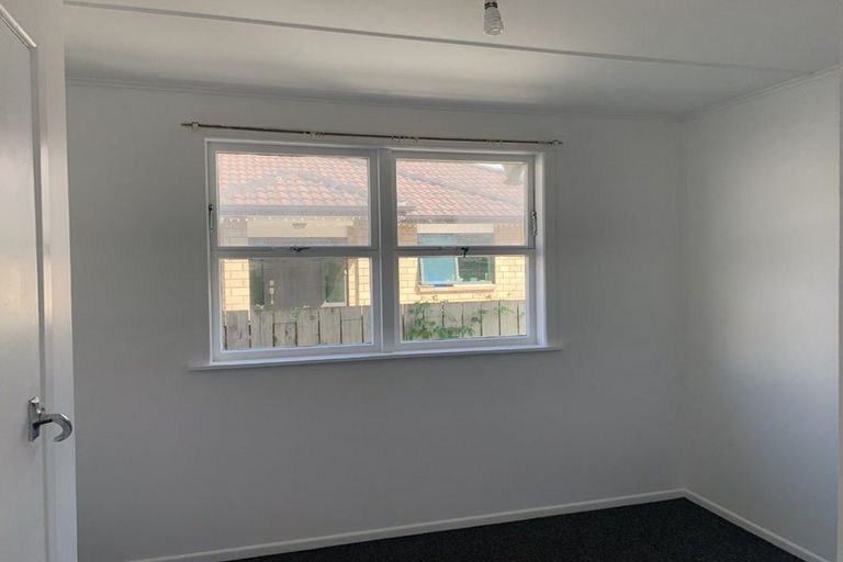 Photo of property in 26 Martin Road, Manurewa, Auckland, 2102