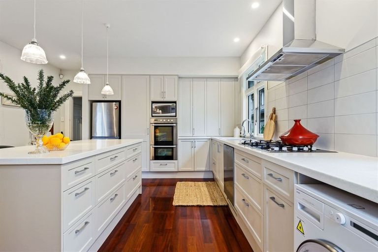 Photo of property in 133 Deans Avenue, Riccarton, Christchurch, 8011