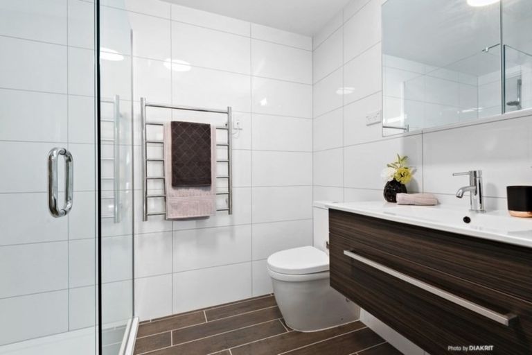 Photo of property in Frame Apartments, 502/111 Molesworth Street, Thorndon, Wellington, 6011